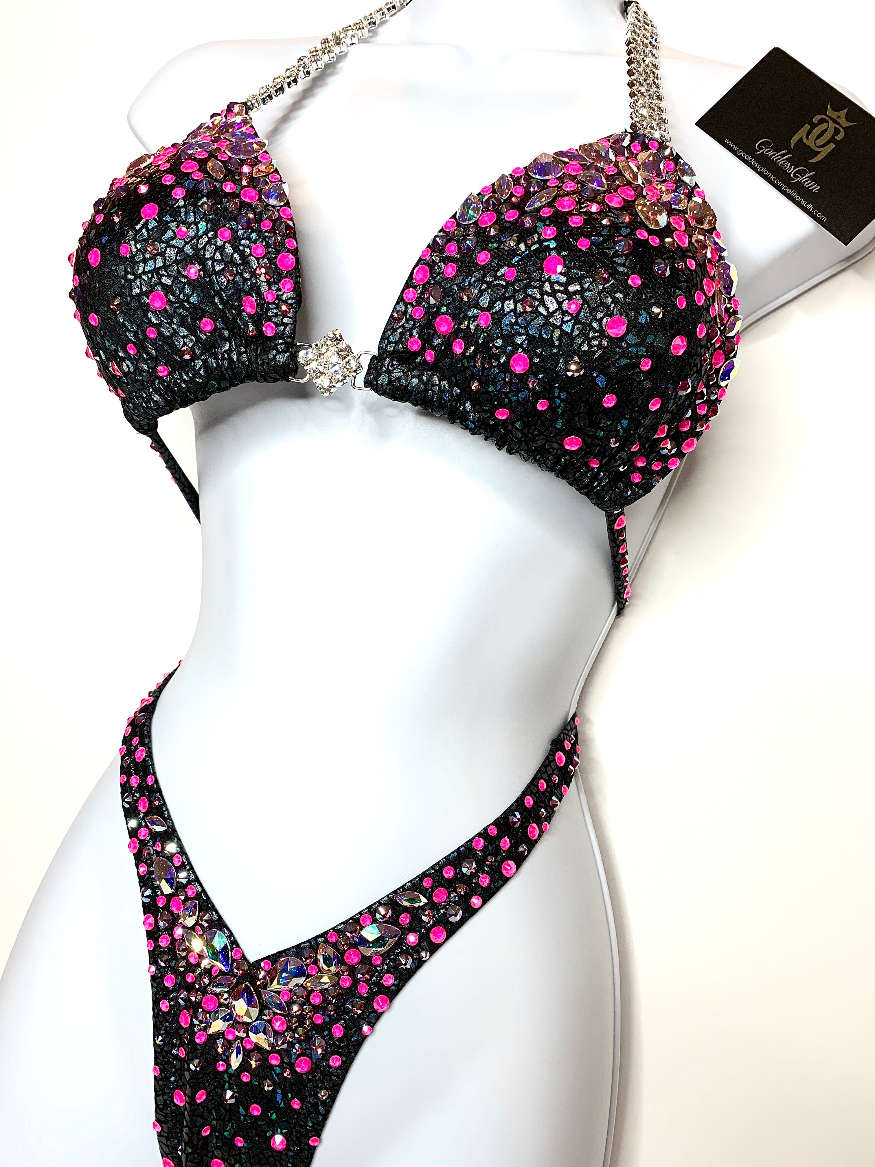 Competition figure suit